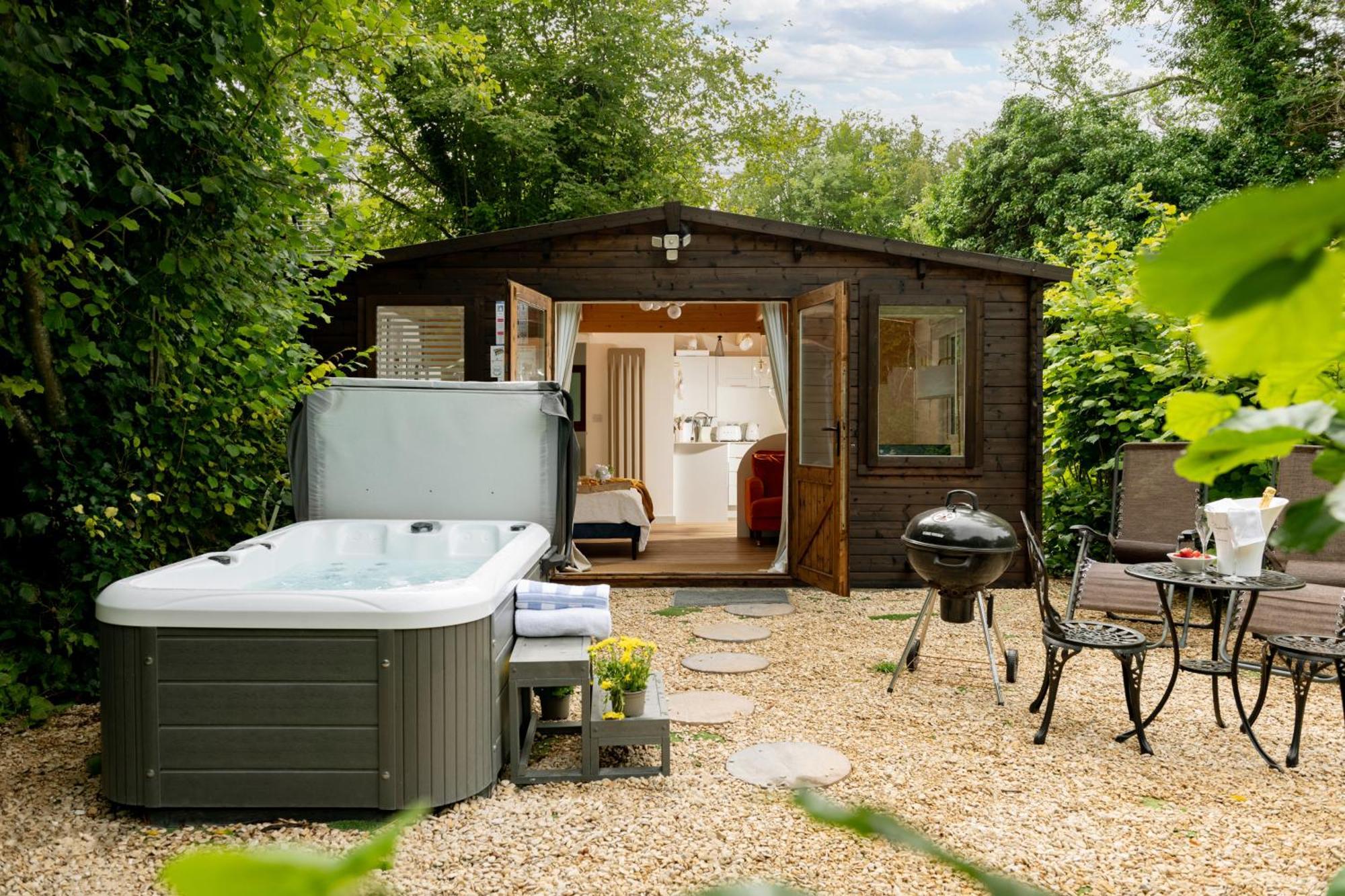 Copperbeech - Luxury With Private Hottub Holiday home