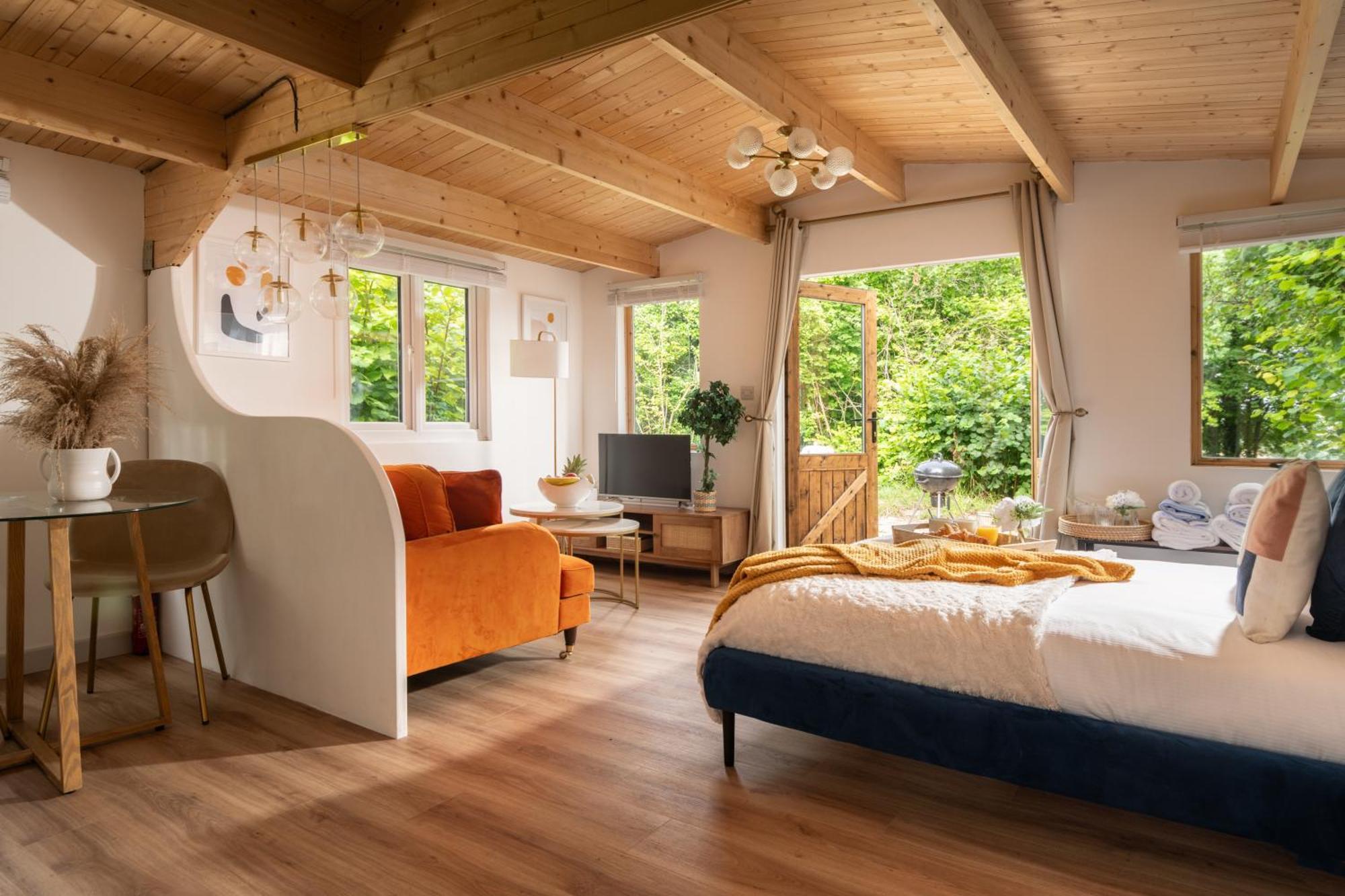 Copperbeech - Luxury With Private Hottub Blandford Forum